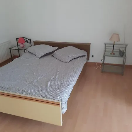 Ferme De La Roque * Millières