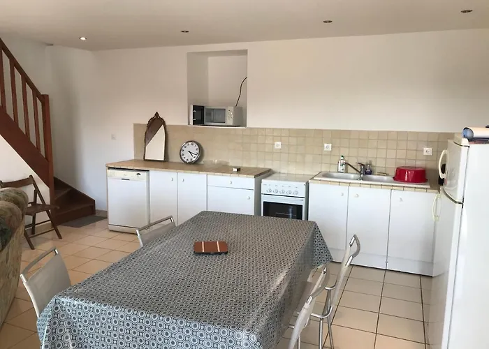 Ferme De La Roque Millieres